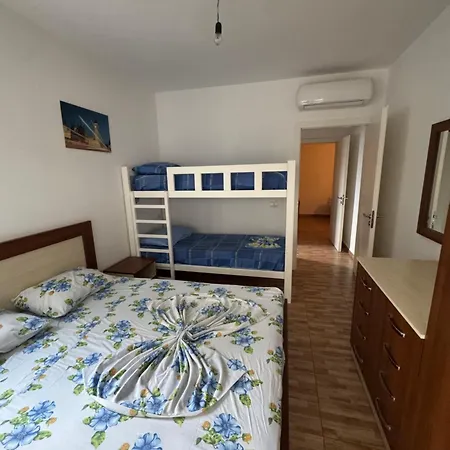 Deluxe Apartament Shëngjin