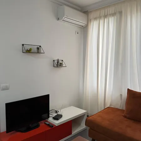Apartment Deluxe *