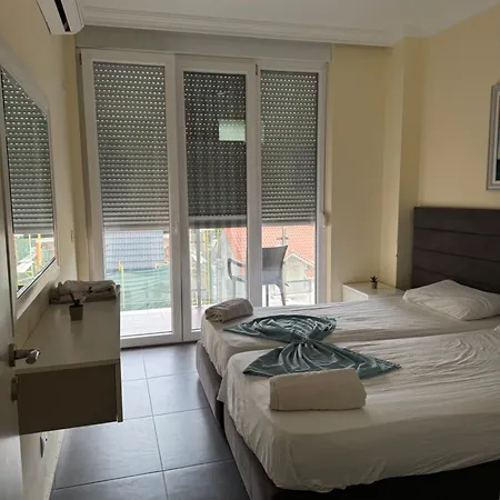 Deluxe Apartament *