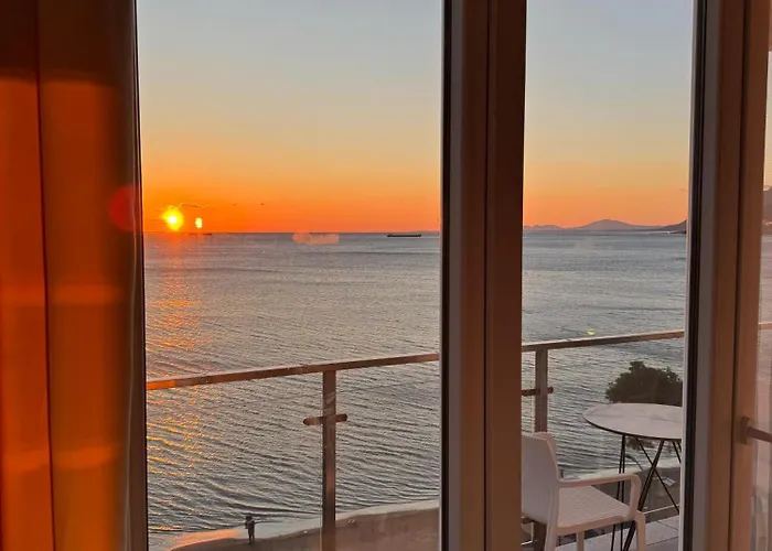 Deluxe 公寓 Shëngjin